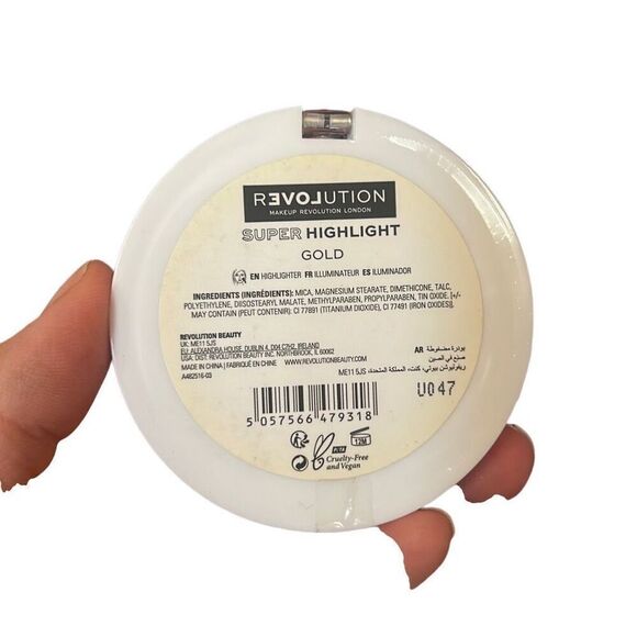 Makeup‎ Revolution Relove Super Highlight Gold - Picture 3 of 3